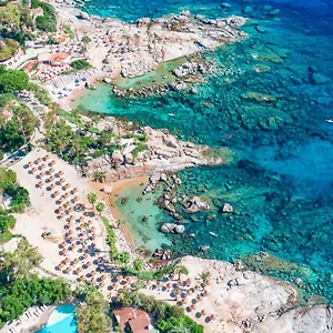 **** Resort Park - Telis Italië